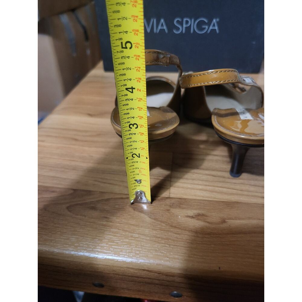 New with Box Via Spiga slingbacks. Caramel color Size 8.5M - Picture 7 of 12